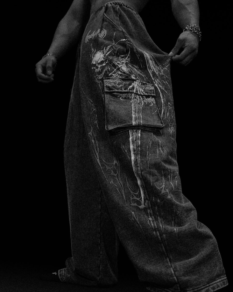 Gargoyle Oversized Luxury Cargo Pants [VINTAGE Abril] | BREATHEDIVINITY