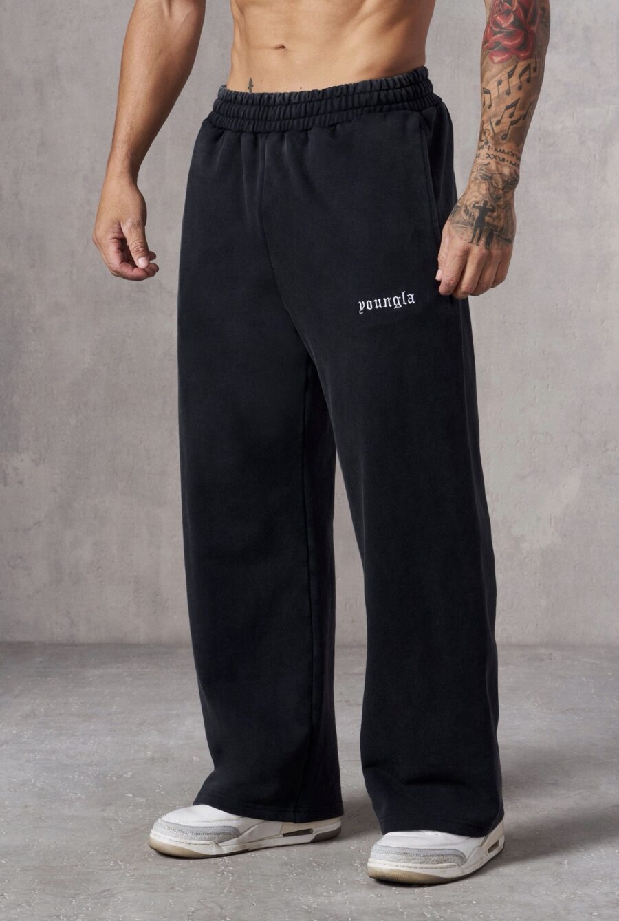 2111 - Classic Baggy Sweats | YOUNGLA